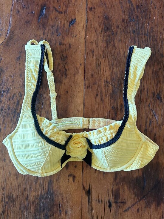 Vintage Y2K Betsey Johnson Unforgettable Bikini Set - Picture 2 of 10
